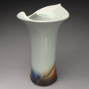 Cornice Vase